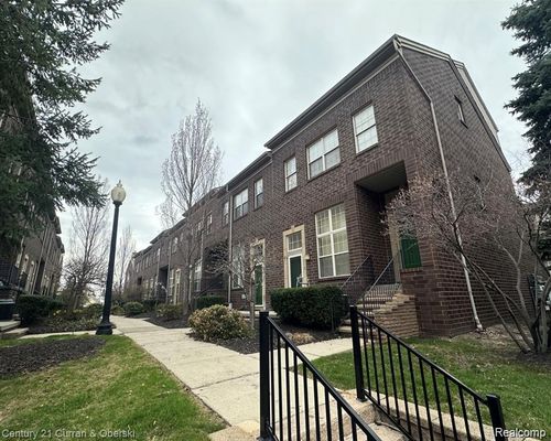 9 Georgetown Ct, Dearborn, MI, 48126-3400 | Card Image