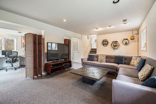 2277 W Huron River Dr, House other with 3 bedrooms, 2 bathrooms and null parking in Ann Arbor MI | Image 34