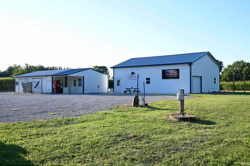 3516 E 650 S, Macy, IN, 46951-8580 | Card Image