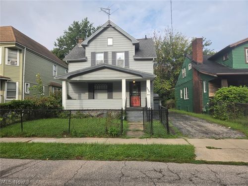 626 E 127th St, Cleveland, OH, 44108-2442 | Card Image