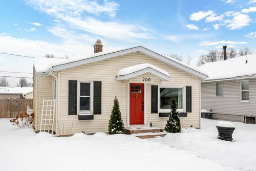 208 N Boles Street, Osceola, IN, 46561 | Card Image