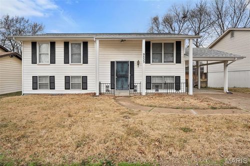 9533 Winkler Dr, Saint Louis, MO, 63136-2919 | Card Image