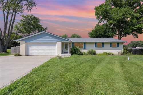 3158 Bell Dr, Fairborn, OH, 45324-2108 | Card Image