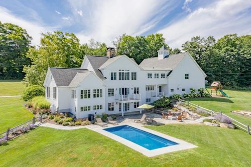 1035 Holy Smoke Road, Shaftsbury, VT, 05262 | Card Image