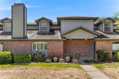10-4937 Cedar Pass Dr, Corpus Christi, TX, 78413-5144 | Card Image