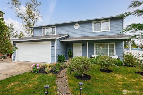 12307 42nd Dr Ne, Marysville, WA, 98271-8578 | Card Image