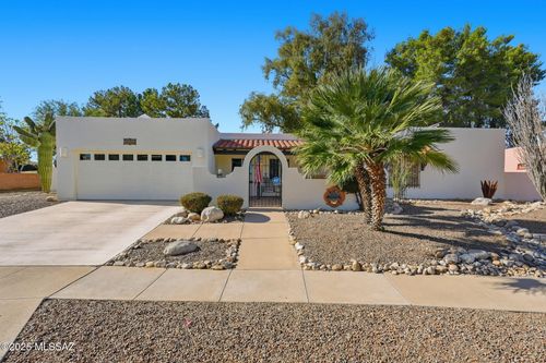 1151 N Paseo Del Cervato, Green Valley, AZ, 85614 | Card Image
