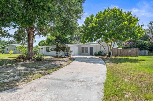 2213 2nd St Sw, Vero Beach, FL, 32962-3336 | Card Image