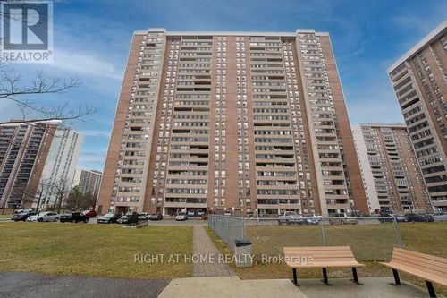 912-18 Knightsbridge Road, Brampton (Queen Street Corridor), ON, L6T3X5 | Card Image
