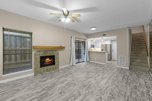 28-1829 Augusta Dr, Houston, TX, 77057-3123 | Card Image