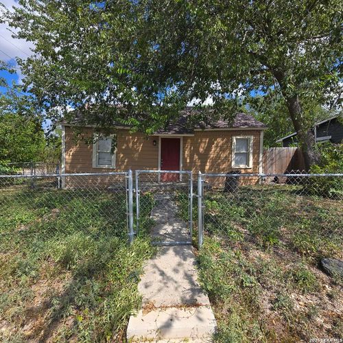 503 Ferris Ave, San Antonio, TX, 78220-2315 | Card Image