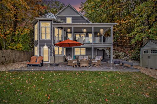 1938 W Hansen Rd, Scottville, MI, 49454-9400 | Card Image