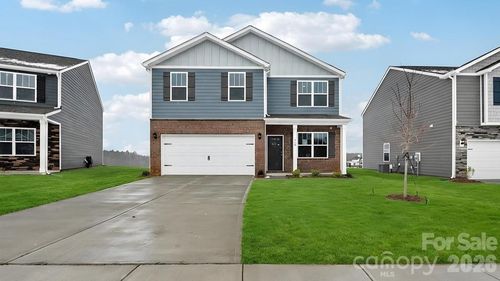 470 Janie Circle, Newton, NC, 28658 | Card Image