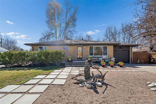 7540 W Calahan Ave, Lakewood, CO, 80232-2100 | Card Image