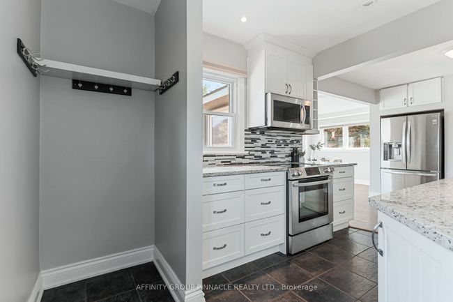 88 Simcoe St, House other with 3 bedrooms, 3 bathrooms and 4 parking in Beaverton ON | Image 27