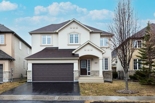 1889 Montmere Ave, Orleans, ON, K4A0E7 | Card Image