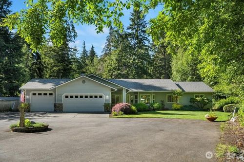 11033 94th St Ne, Lake Stevens, WA, 98258-8966 | Card Image
