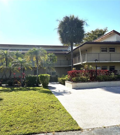 apt-103-8791 Holly Ct, Tamarac, FL, 33321-2006 | Card Image