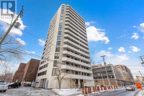 901-200 N Bay Street N, Ottawa, ON, K1R7W8 | Card Image