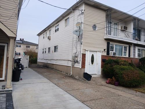 25529 149th Road, New York, NY, 11422 | Card Image