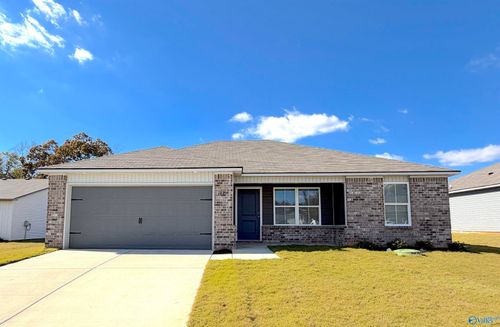 107 Olde Hearth Rd, New Market, AL, 35761-2600 | Card Image