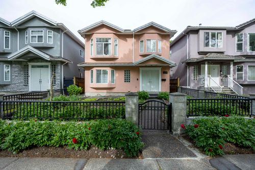 5345 Wales St, Vancouver, BC, V5R3M7 | Card Image