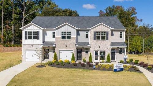 2256 Moss Hill Rd, Stone Mountain, GA, 30088-3488 | Card Image