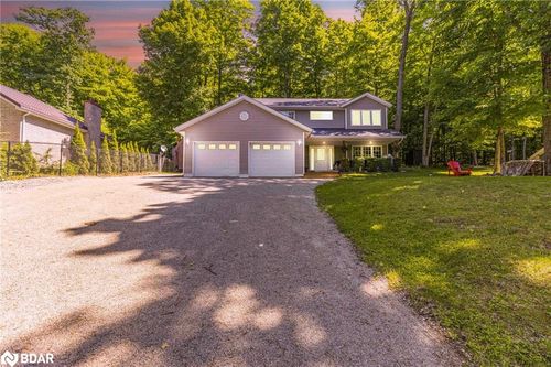 87 Farlain Lake Rd E, Tiny, ON, L9M0B5 | Card Image