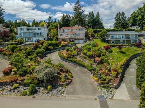5200 Polson Terr, Victoria, BC, V8Y2C6 | Card Image