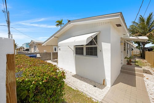 28E 12th Ave, Stock Island, FL, 33040-5871 | Card Image