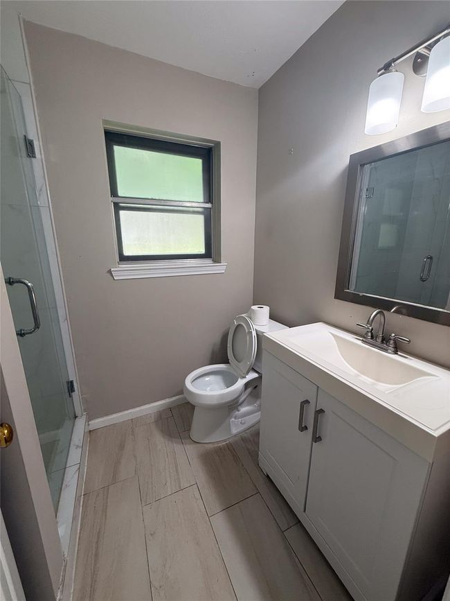 2309 Cedar St, House other with 3 bedrooms, 2 bathrooms and 2 parking in Pearland TX | Image 17
