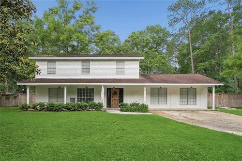8 Patricia Dr, Covington, LA, 70433-1043 | Card Image