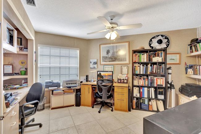 9158 Heathridge Dr, House other with 3 bedrooms, 3 bathrooms and null parking in West Palm Beach FL | Image 27