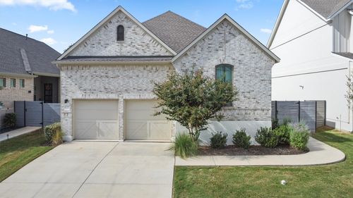 1122 Silver Dollar Trl, Georgetown, TX, 78628-2379 | Card Image