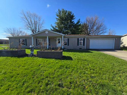 910 E South D St, Gas City, IN, 46933-2064 | Card Image