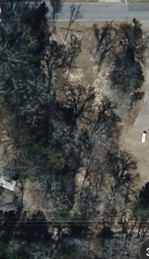 115 Pueblo Dr, Lake Kiowa, TX, 76240-9473 | Card Image