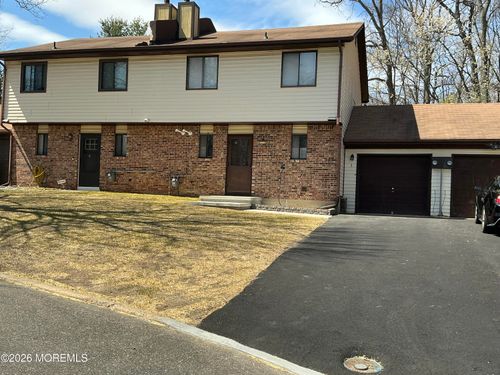 3 Peacock Pl, Howell, NJ, 07731-2013 | Card Image