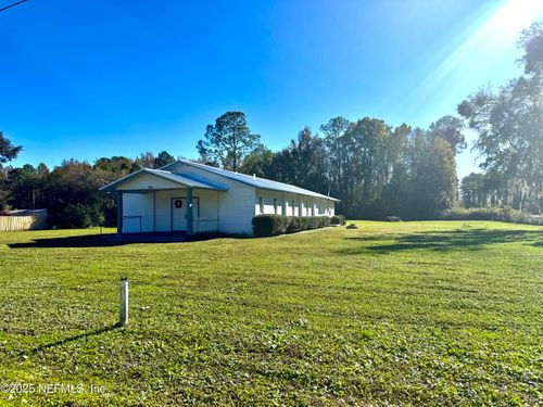 101 Sesame St, Palatka, FL, 32177-7850 | Card Image