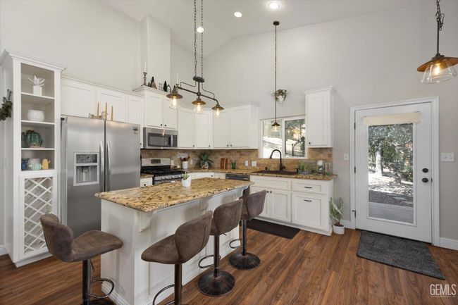 200 Dodger St, House other with 3 bedrooms, 1 bathrooms and null parking in Bodfish CA | Image 11