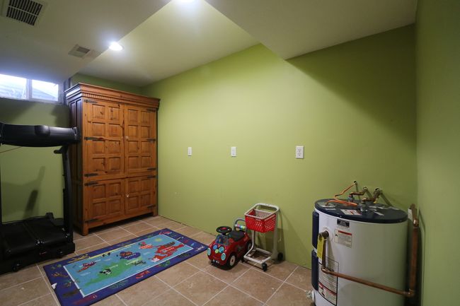 Possibility for a 2nd kitchen area in basement | Image 24
