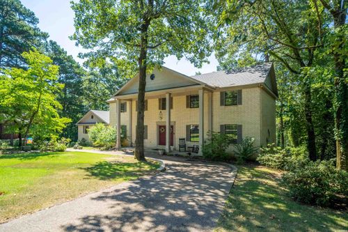 204 Whispering Hills St, Hot Springs, AR, 71901-7317 | Card Image
