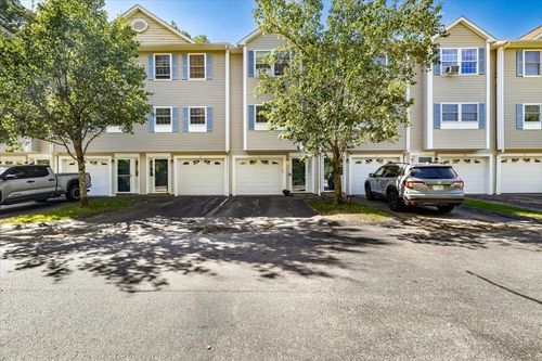 unit-28-1029 S Mammoth Rd, Manchester, NH, 03109-5139 | Card Image