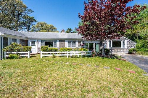 34 Brooksweld Ln, West Dennis, MA, 02670-2309 | Card Image