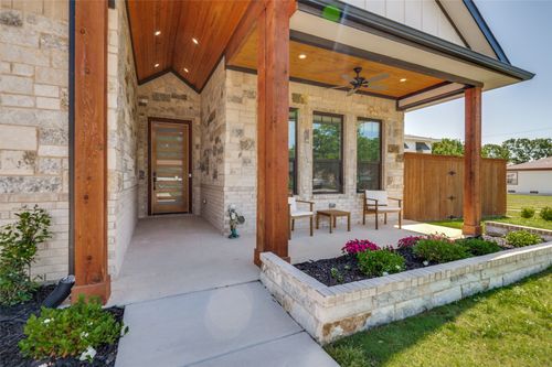 113 Odell St, Hutchins, TX, 75141-3077 | Card Image