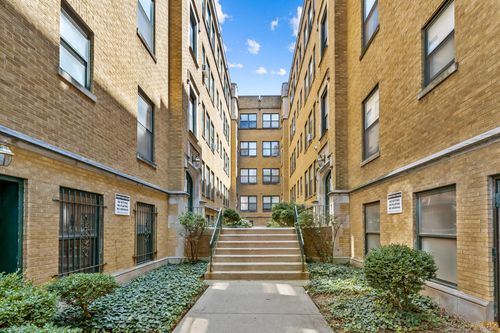 apt-1b-7205 S Yates Blvd, Chicago, IL, 60649-2561 | Card Image