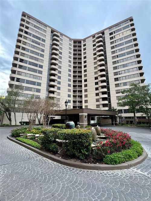 apt-414-3525 Sage Rd, Houston, TX, 77056-7071 | Card Image