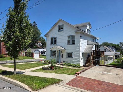 222 N Caroline St, Ebensburg, PA, 15931-1401 | Card Image