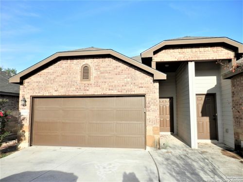 1032 Carolyn Cv, New Braunfels, TX, 78130-4151 | Card Image