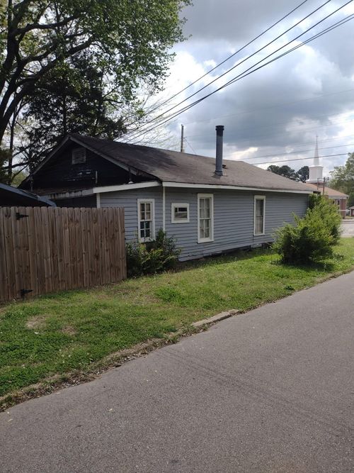 401 Greenwood Ave, Jackson, TN, 38301-4135 | Card Image