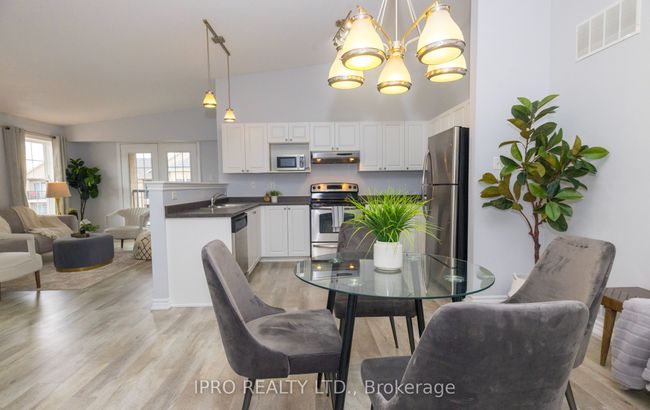 413 - 1487 Maple Ave, Condo with 2 bedrooms, 2 bathrooms and 2 parking in Milton ON | Image 5